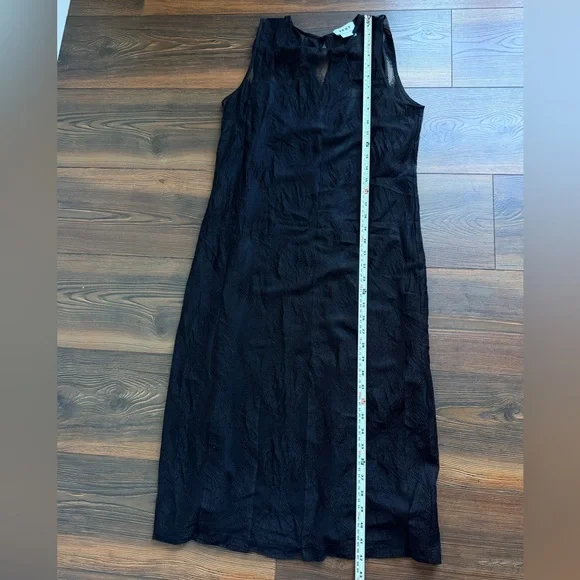 Y2K DKNY Black Sleeveless Midi Dress with Sheer Yoke - Picture 9 of 9